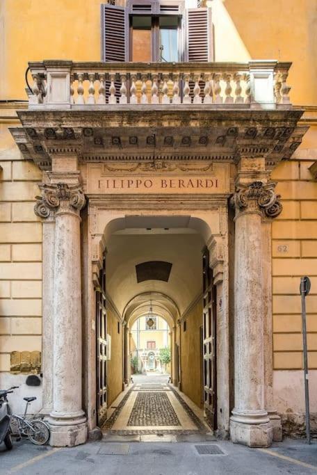 Discover The Pantheon From The Berardi Studio Flat Экстерьер фото